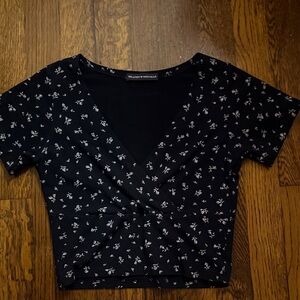 Brandy Melville Black Floral Crop Top